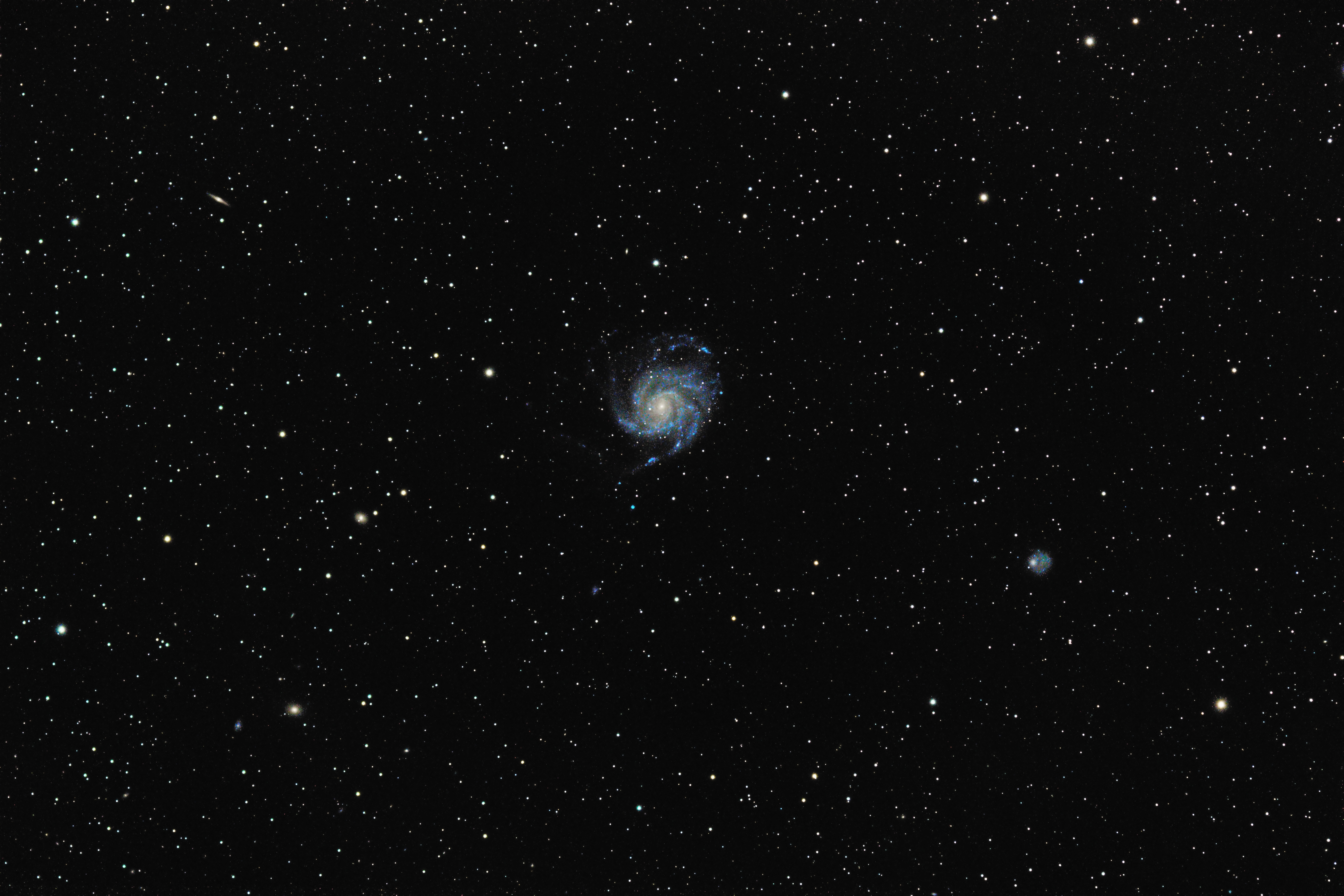 M101 PH1L1PP3 PIX.jpg